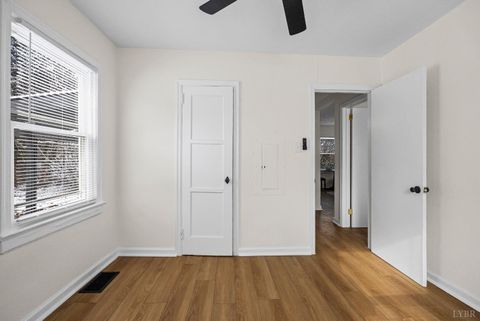 Tiny photo for 1209 Shirley Road, Lynchburg, VA 24502 (MLS # 363384)