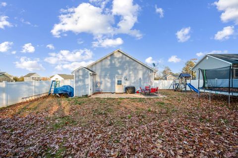 Tiny photo for 140 Dutch Lane, Appomattox, VA 24522 (MLS # 363143)