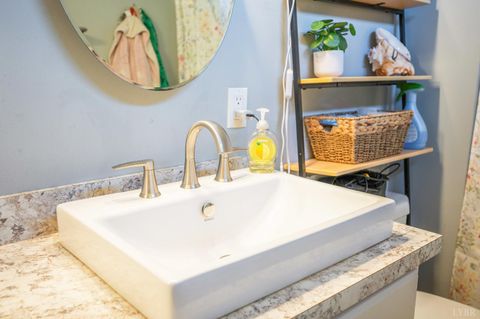 Tiny photo for 140 Dutch Lane, Appomattox, VA 24522 (MLS # 363143)