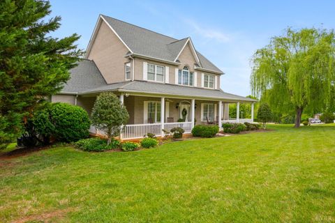 Tiny photo for 1254 Ivy Creek Drive, Forest, VA 24551 (MLS # 366331)