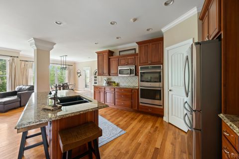 Tiny photo for 1254 Ivy Creek Drive, Forest, VA 24551 (MLS # 366331)