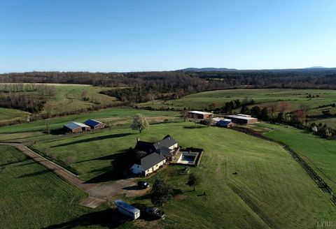 Homes For Sale - 2205 New London Road<br/> Forest, VA 24551