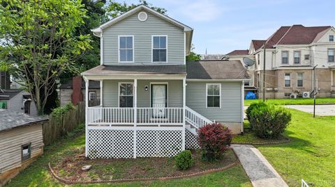 Photo of 1310 9th Street, Lynchburg, VA 24501 (MLS # 362722)