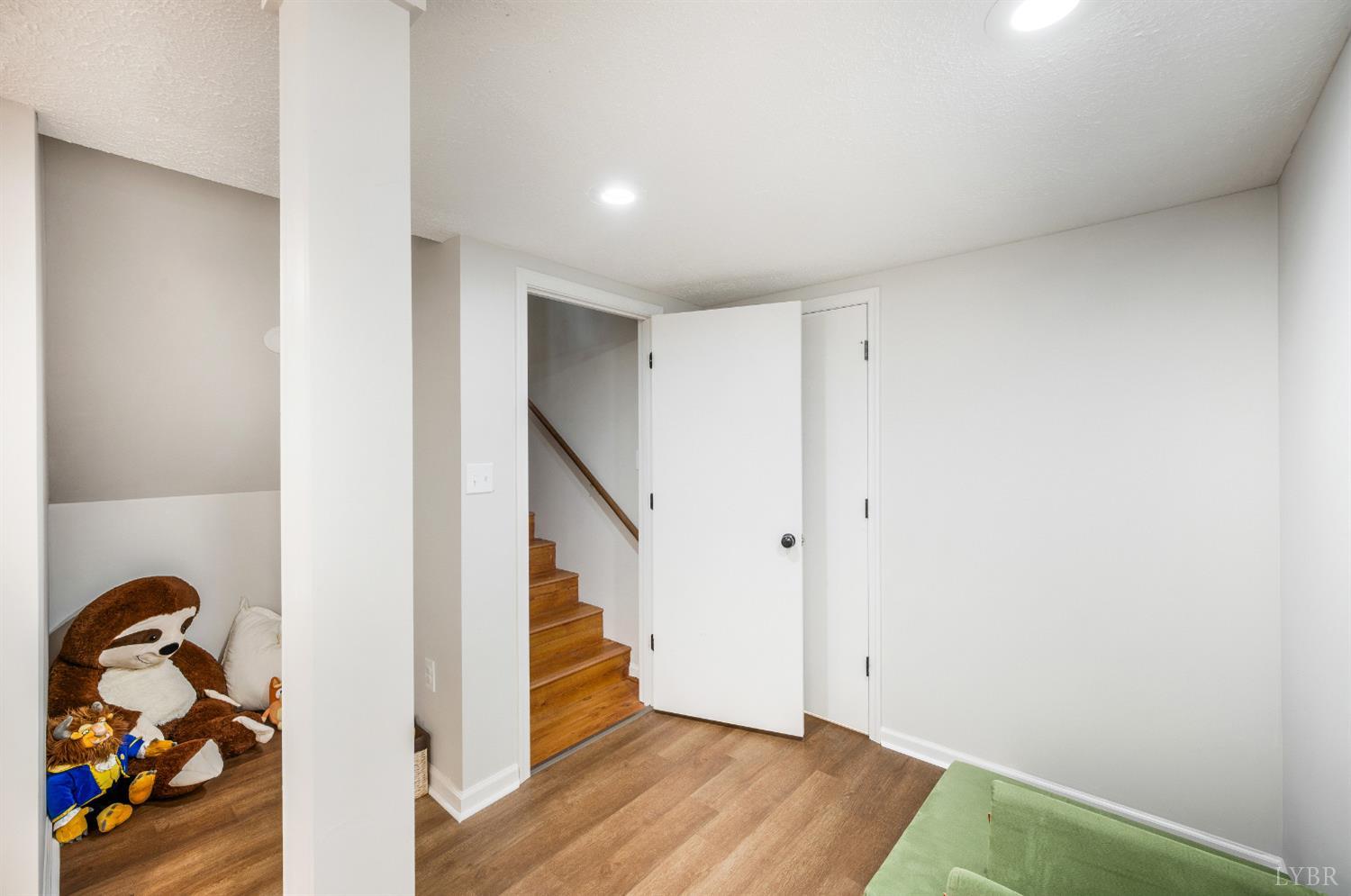 400 Cambridge Drive, Lynchburg, Virginia image 29