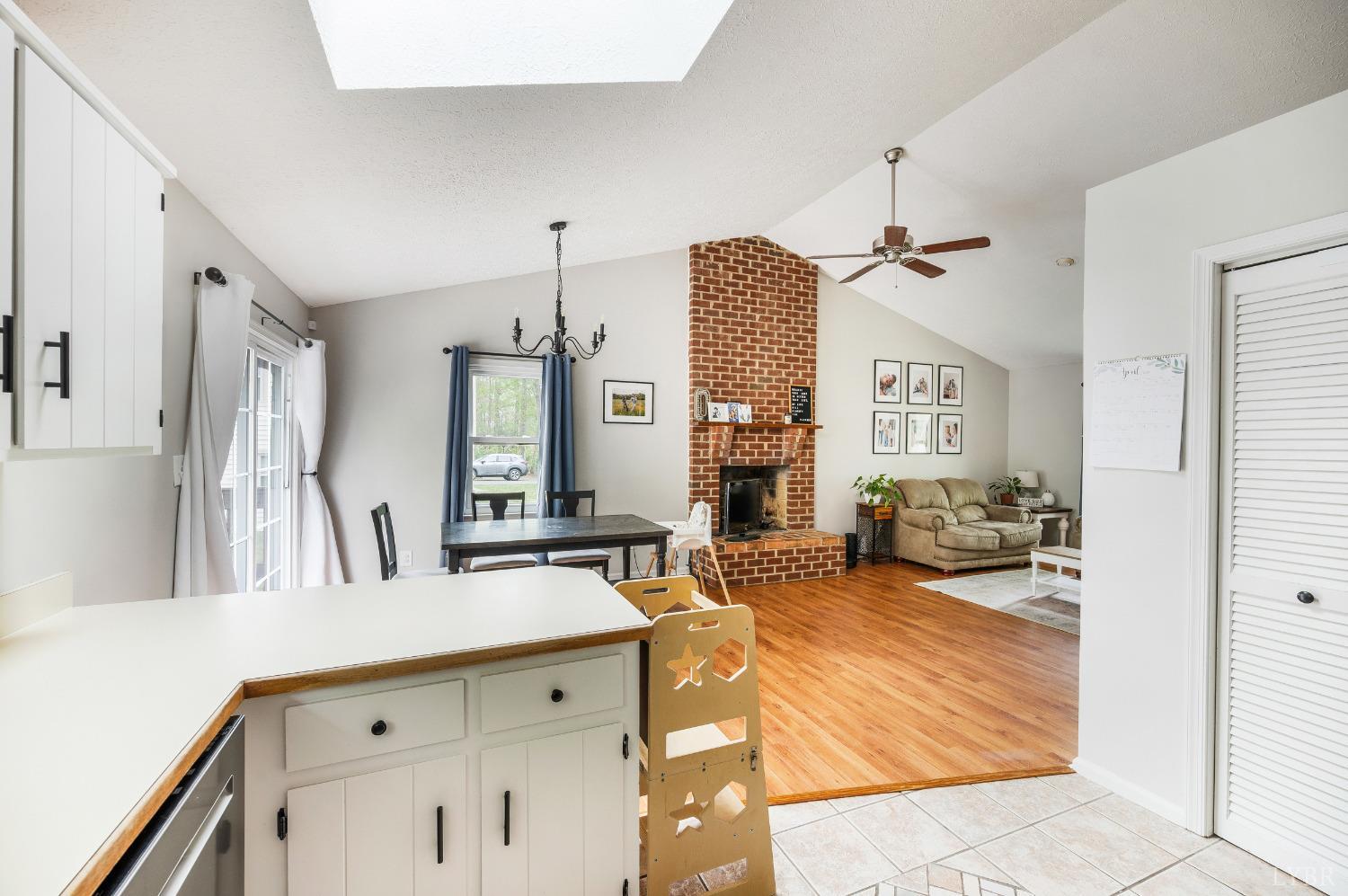 400 Cambridge Drive, Lynchburg, Virginia image 11