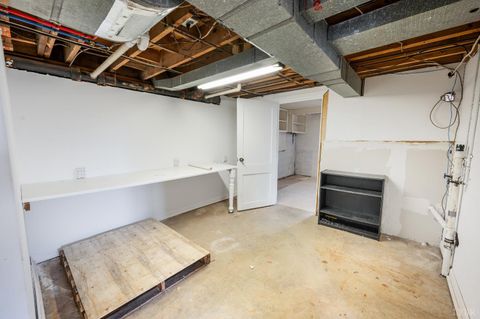 Tiny photo for 102 Dale Avenue, Lynchburg, VA 24502 (MLS # 363424)