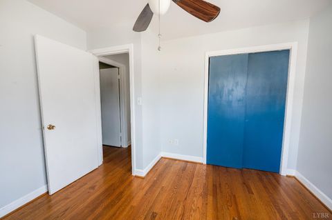 Tiny photo for 102 Dale Avenue, Lynchburg, VA 24502 (MLS # 363424)