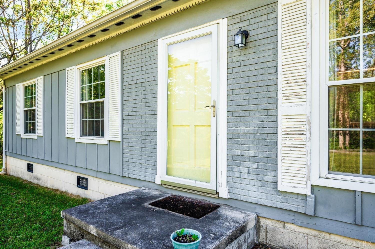 9124 Oakville Road, Gladstone, Virginia image 7