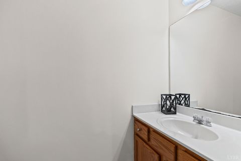 Tiny photo for 725 Wyndhurst Dr, Lynchburg, VA 24502 (MLS # 362328)