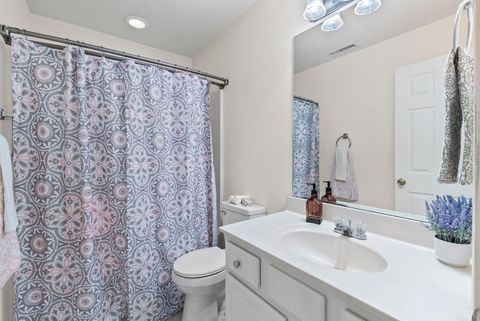 Tiny photo for 725 Wyndhurst Dr, Lynchburg, VA 24502 (MLS # 362328)