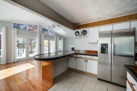 Tiny photo for 404 Heather Lane, Huddleston, VA 24104 (MLS # 364020)