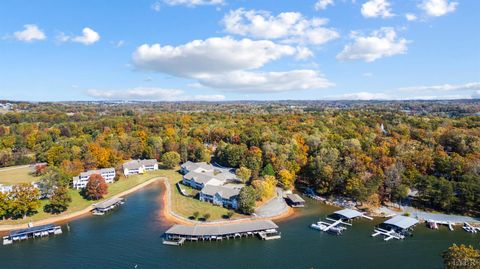 Tiny photo for 404 Heather Lane, Huddleston, VA 24104 (MLS # 364020)