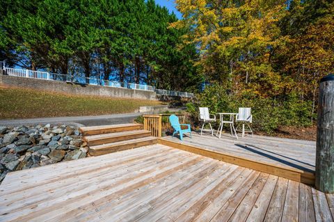 Tiny photo for 404 Heather Lane, Huddleston, VA 24104 (MLS # 364020)