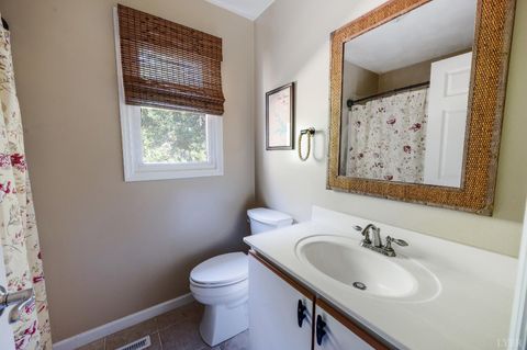 Tiny photo for 404 Heather Lane, Huddleston, VA 24104 (MLS # 364020)