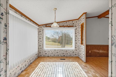 Tiny photo for 1821 Telegraph Road, Gretna, VA 24557 (MLS # 363081)