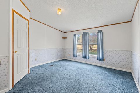 Tiny photo for 1821 Telegraph Road, Gretna, VA 24557 (MLS # 363081)