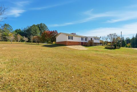 Tiny photo for 1821 Telegraph Road, Gretna, VA 24557 (MLS # 363081)