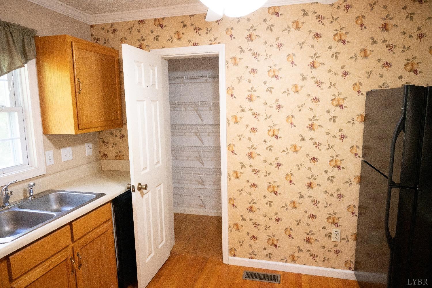309 Jefferson Woods Drive, Forest, Virginia image 13