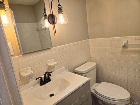 Tiny photo for 1305 Lee Drive Dr, Farmville, VA 23901 (MLS # 361969)