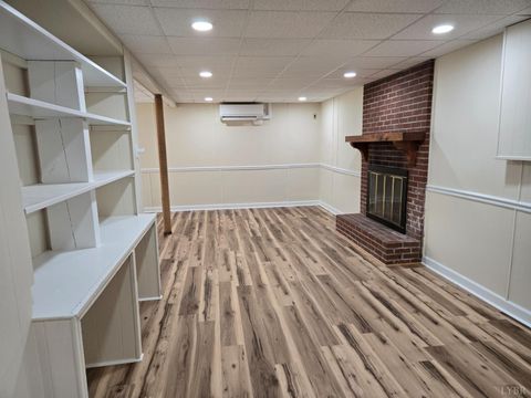 Tiny photo for 1305 Lee Drive Dr, Farmville, VA 23901 (MLS # 361969)