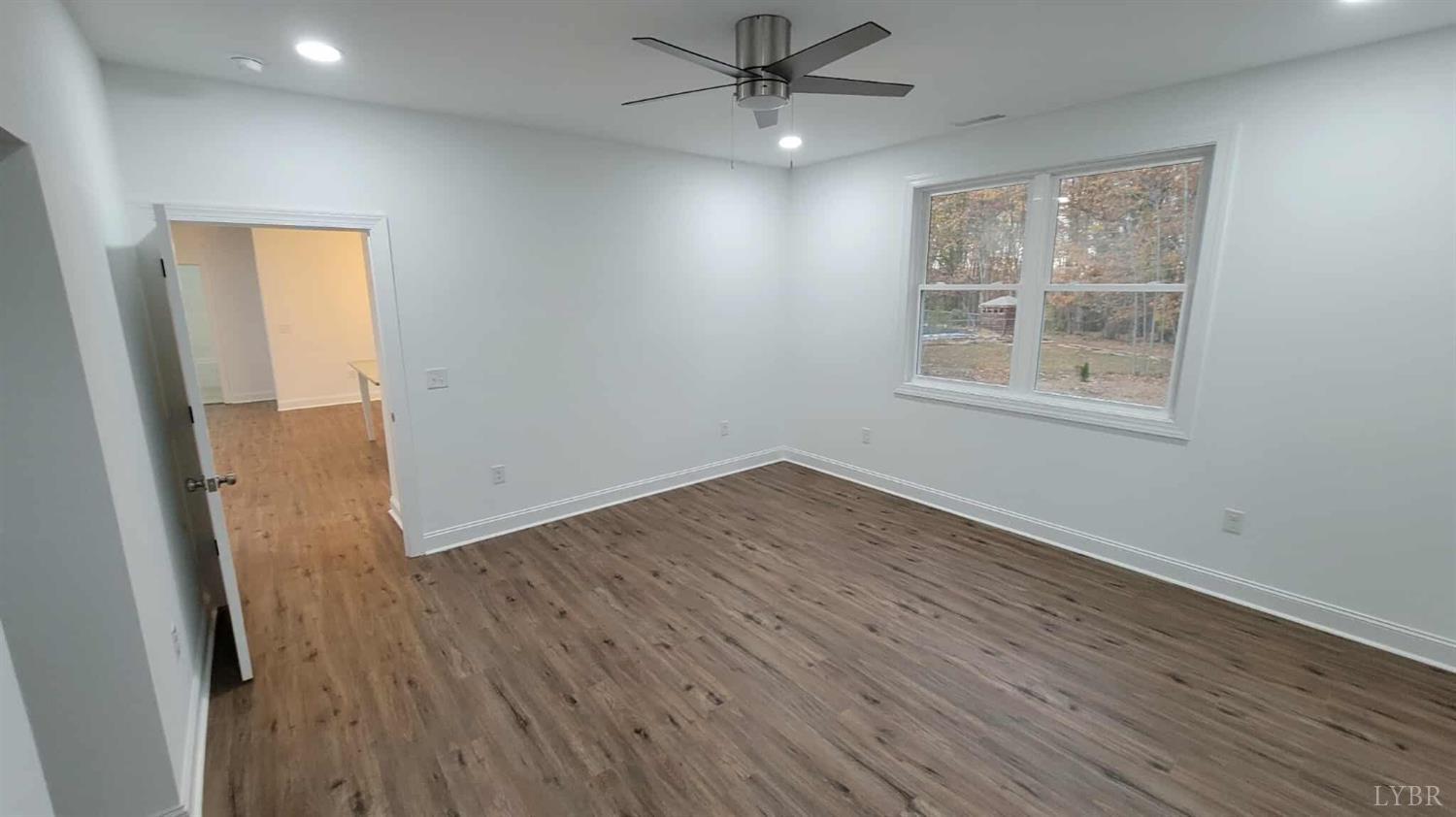 Madison Heights, Virginia 24572, United States, 3 Bedrooms Bedrooms, ,2 BathroomsBathrooms,Residential,Active,242543