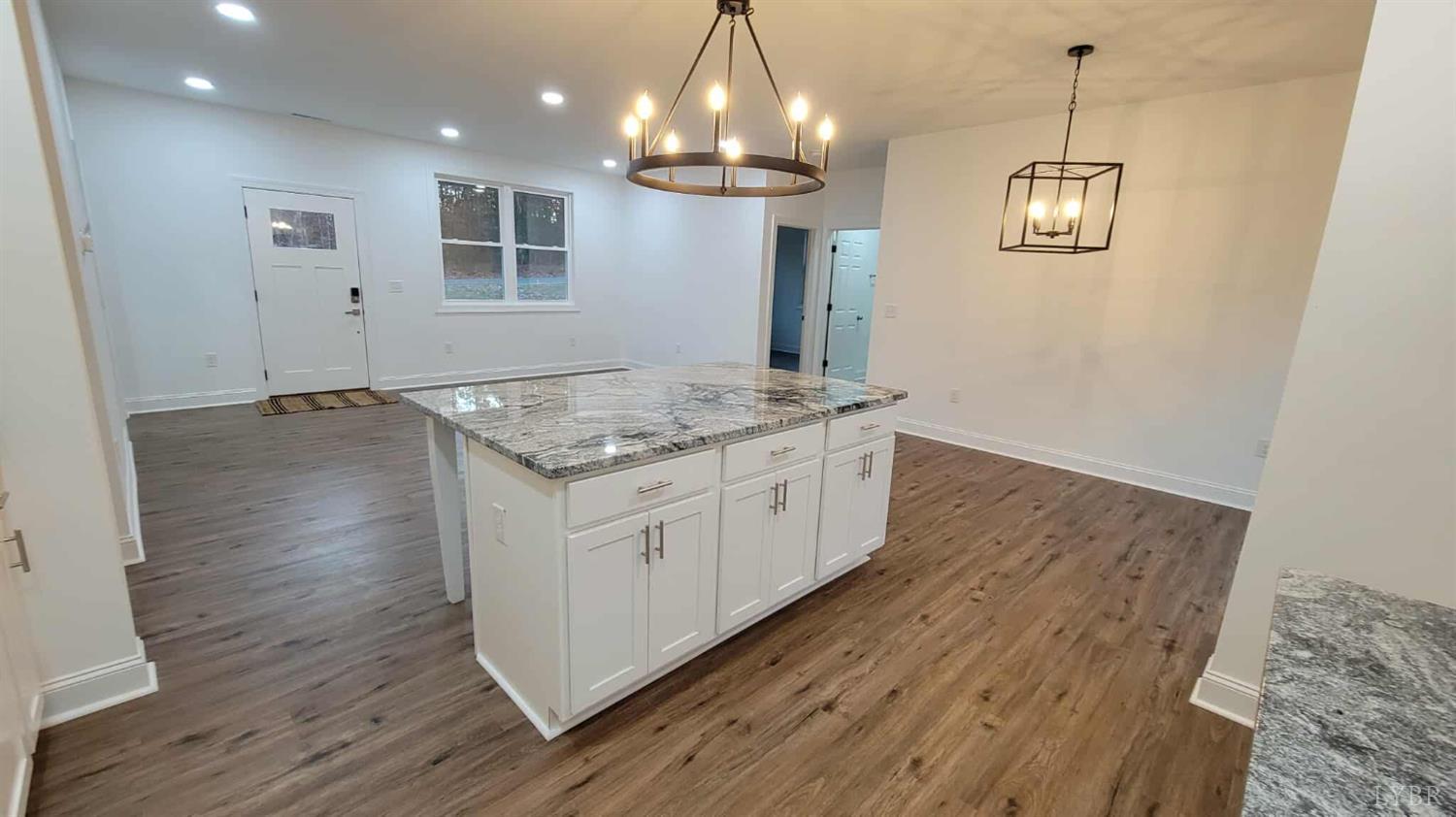 Madison Heights, Virginia 24572, United States, 3 Bedrooms Bedrooms, ,2 BathroomsBathrooms,Residential,Active,242543