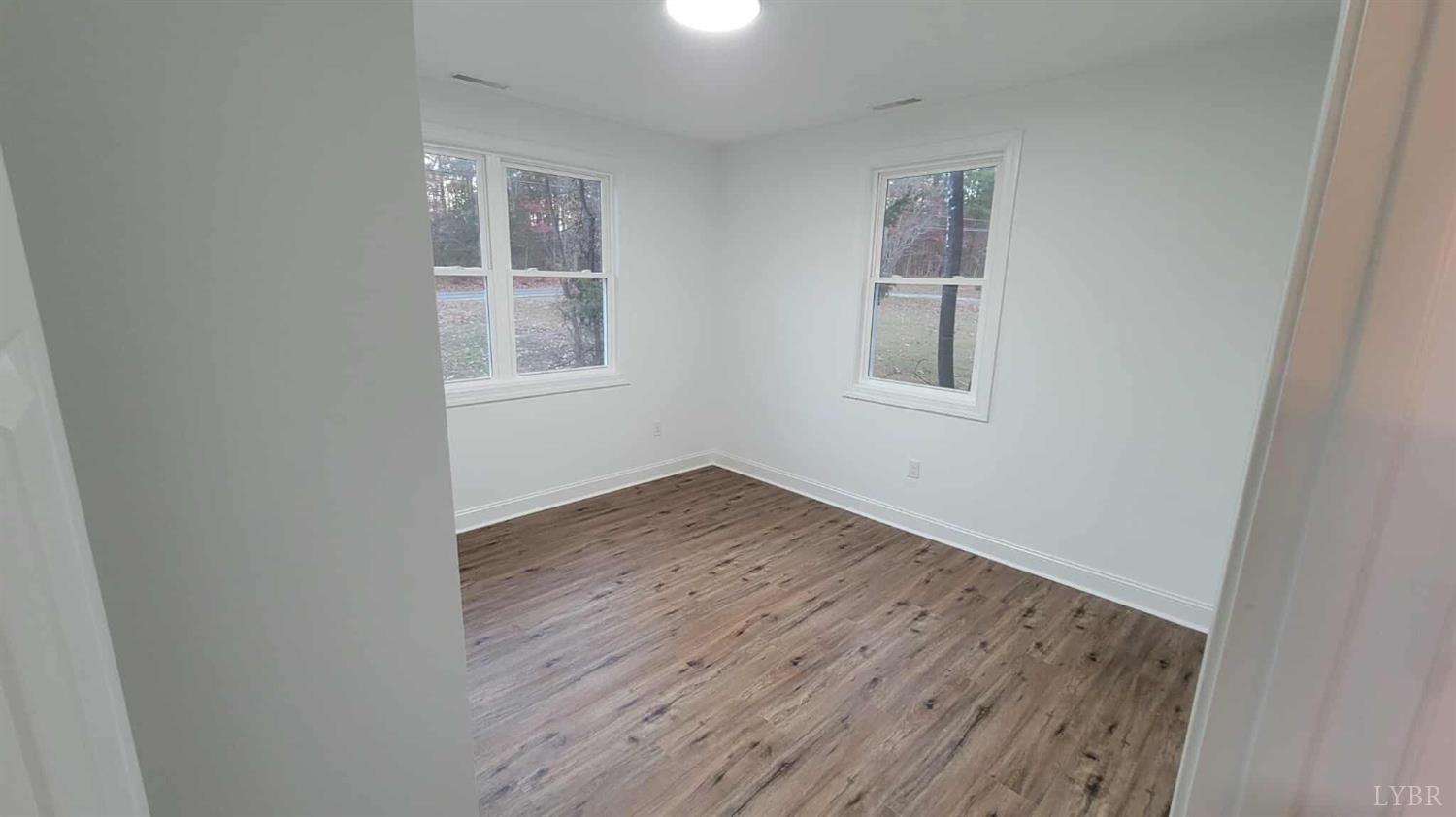 Madison Heights, Virginia 24572, United States, 3 Bedrooms Bedrooms, ,2 BathroomsBathrooms,Residential,Active,242543