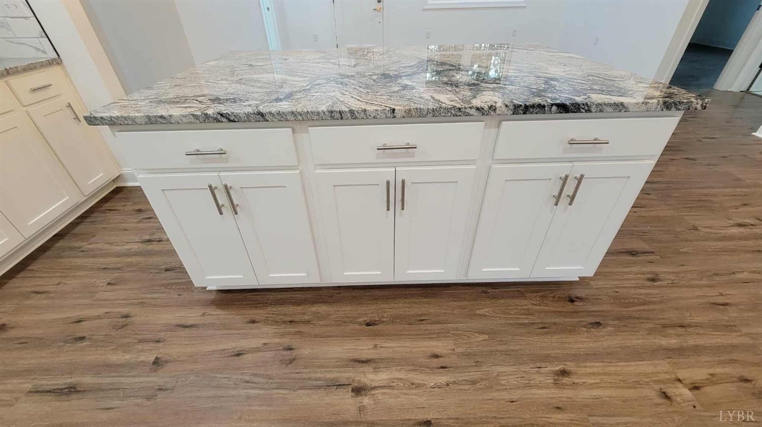 Madison Heights, Virginia 24572, United States, 3 Bedrooms Bedrooms, ,2 BathroomsBathrooms,Residential,Active,242543