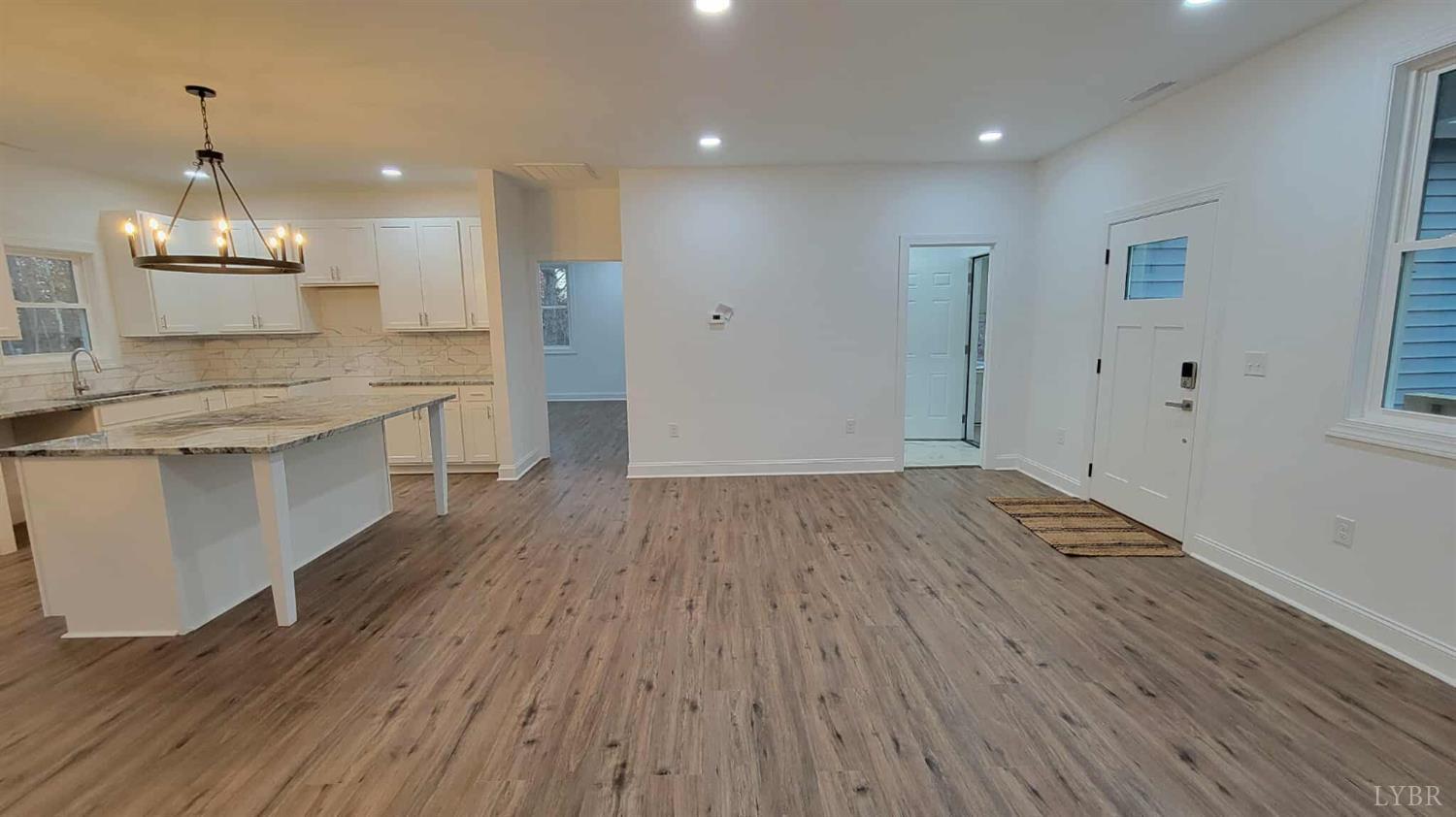 Madison Heights, Virginia 24572, United States, 3 Bedrooms Bedrooms, ,2 BathroomsBathrooms,Residential,Active,242543