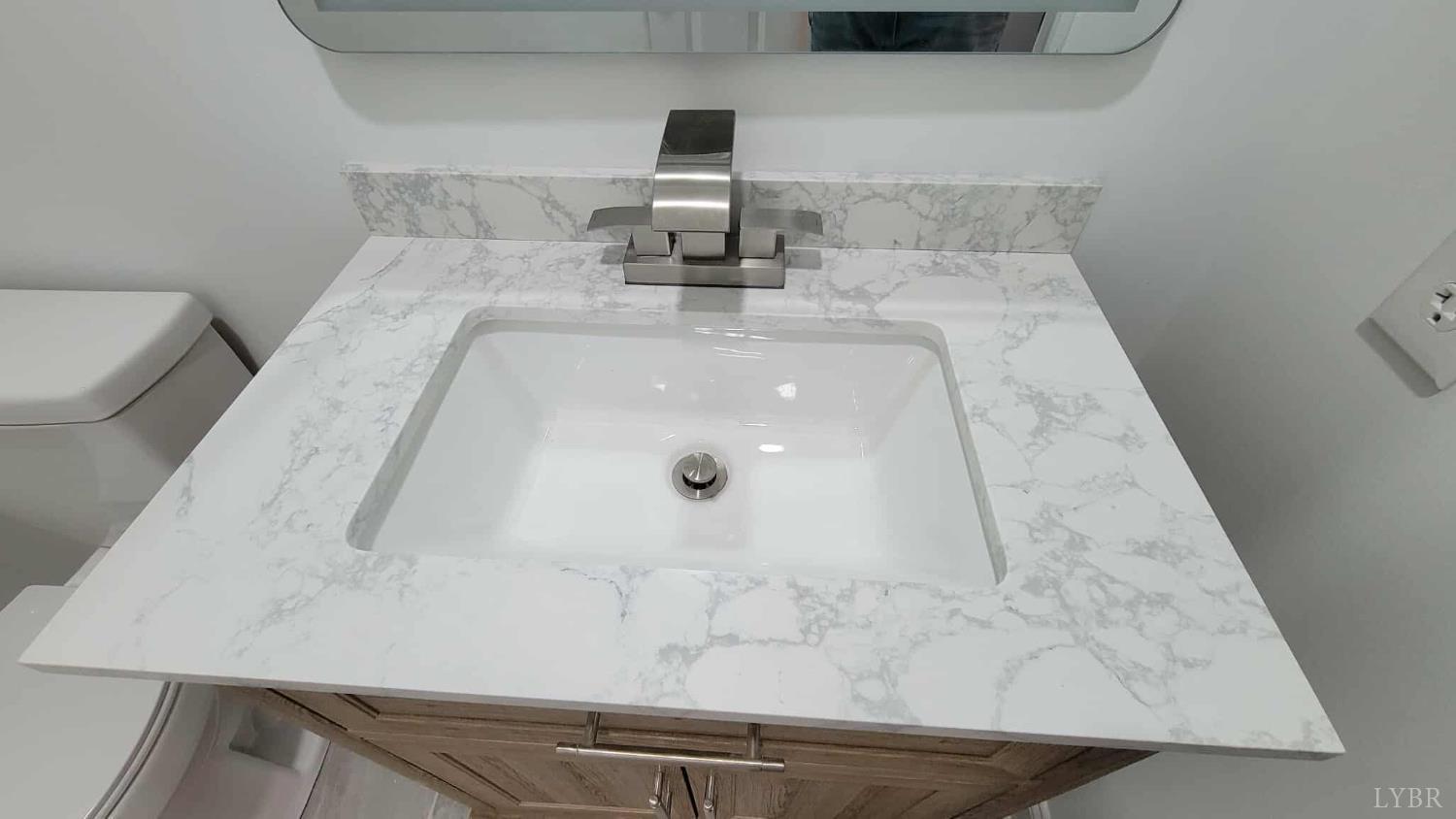 Madison Heights, Virginia 24572, United States, 3 Bedrooms Bedrooms, ,2 BathroomsBathrooms,Residential,Active,242543