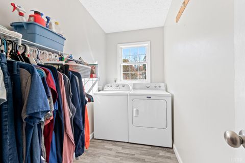 Tiny photo for 1950 Dundee Road, Huddleston, VA 24104 (MLS # 363180)