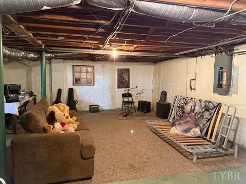 Tiny photo for 153 Ridge Street, Madison Heights, VA 24572 (MLS # 364924)