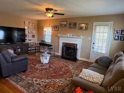 Tiny photo for 153 Ridge Street, Madison Heights, VA 24572 (MLS # 364924)