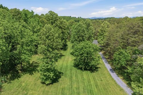 Tiny photo for 120 Stonelea Drive, Troutville, VA 24175 (MLS # 366461)