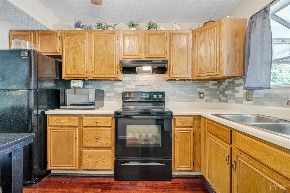 18 Jefferson Village Drive, Forest, Virginia image 10