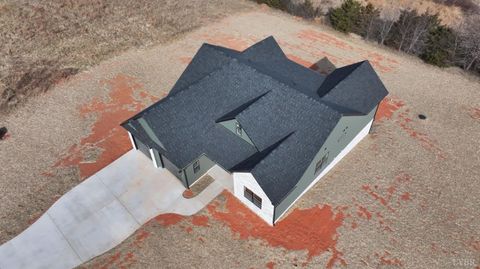 Tiny photo for 1540 Wells Road, Bedford, VA 24523 (MLS # 364184)