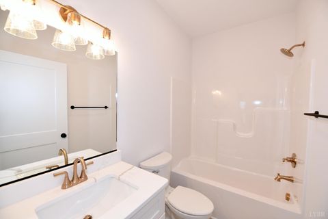 Tiny photo for 1540 Wells Road, Bedford, VA 24523 (MLS # 364184)