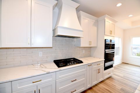 Tiny photo for 1540 Wells Road, Bedford, VA 24523 (MLS # 364184)