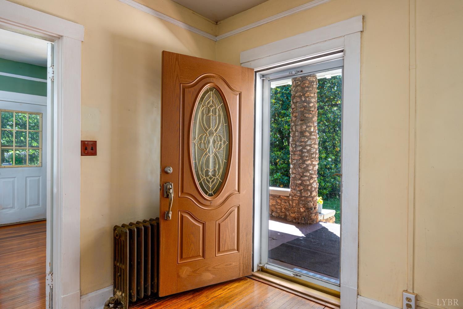 264 N Five Forks Road, Amherst, Virginia image 3