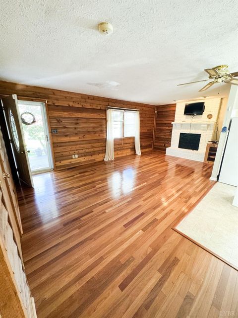Tiny photo for 1715 Moormans Road, Lynchburg, VA 24501 (MLS # 362572)