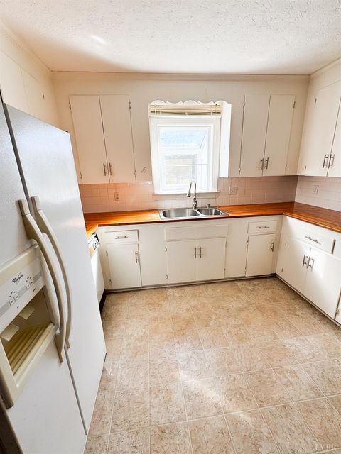 Tiny photo for 1715 Moormans Road, Lynchburg, VA 24501 (MLS # 362572)