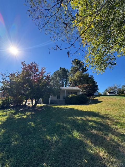 Tiny photo for 1715 Moormans Road, Lynchburg, VA 24501 (MLS # 362572)
