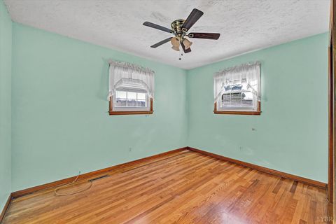Tiny photo for 1524 Liggates Rd, Lynchburg, VA 24502 (MLS # 363590)