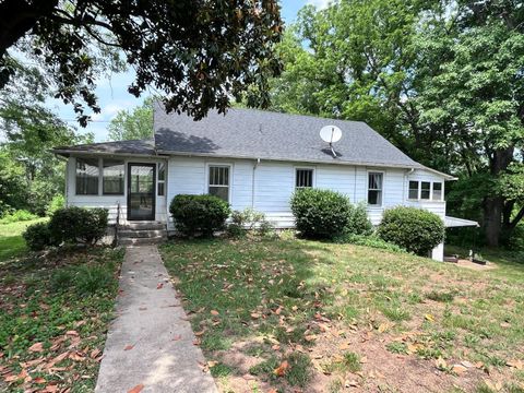 Homes For Sale - 97 Breeze Hill Lane<br/> Lynchburg, VA 24504