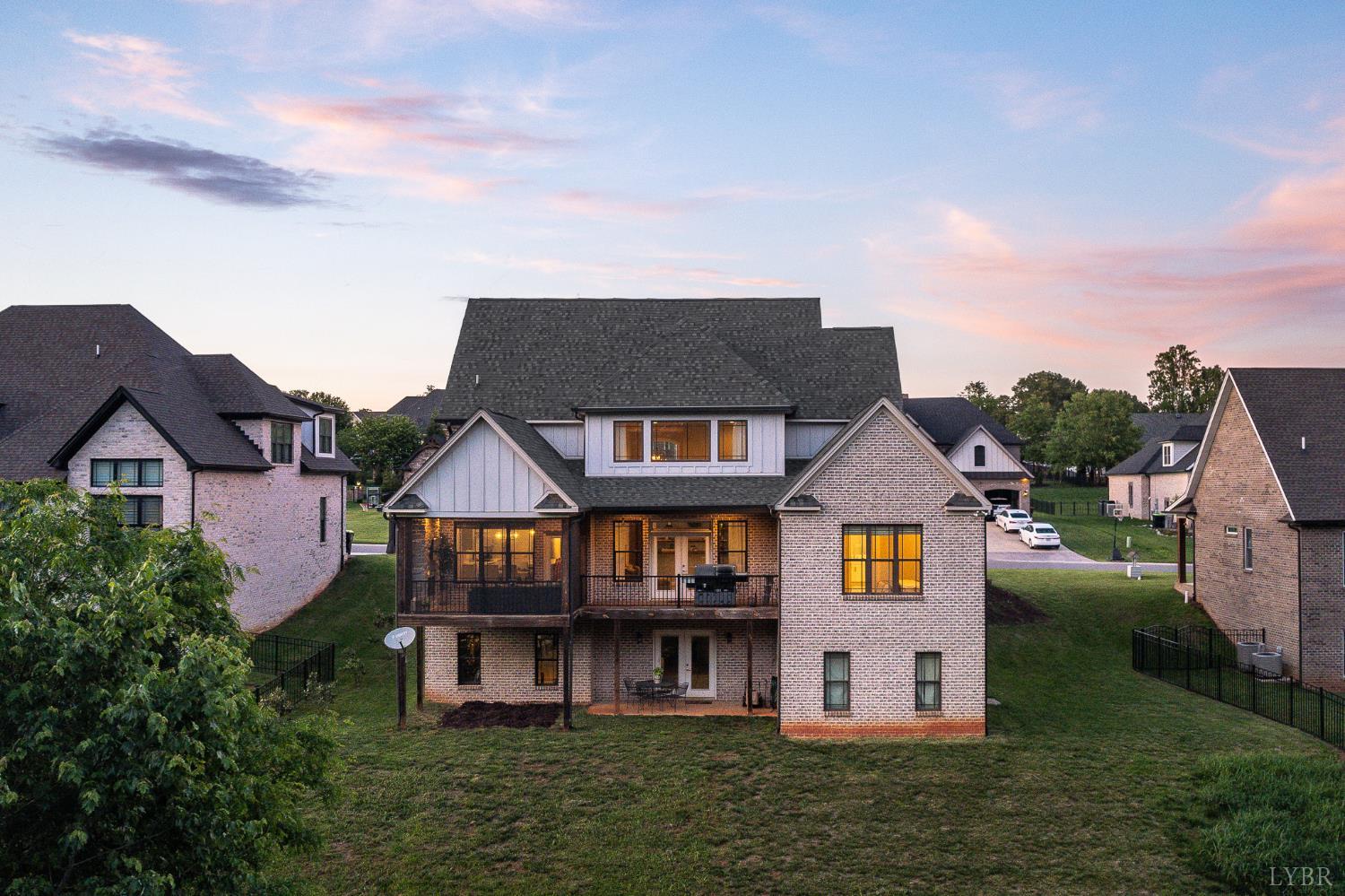 951 Leander Drive, Forest, Virginia image 4