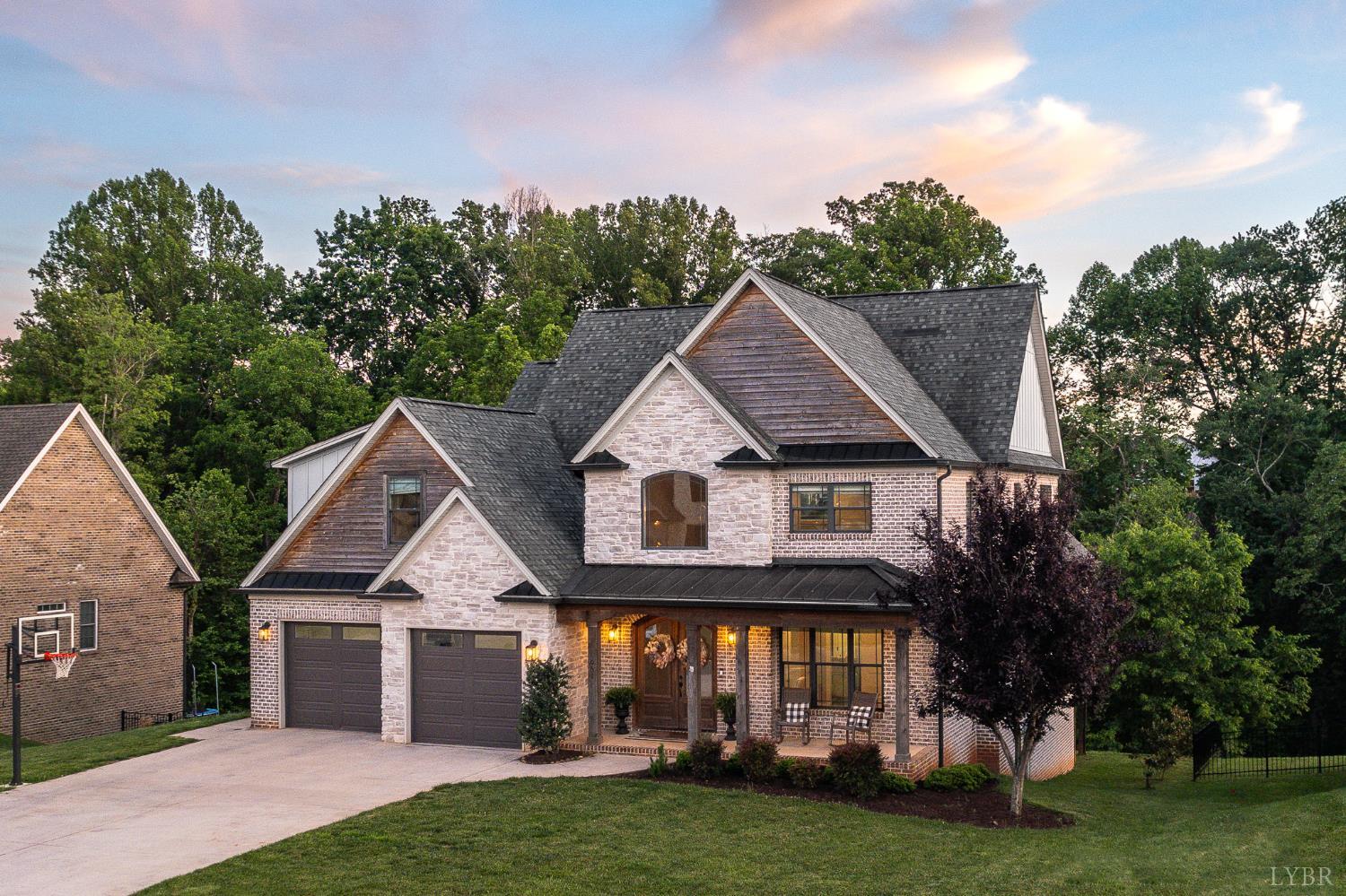 951 Leander Drive, Forest, Virginia image 2