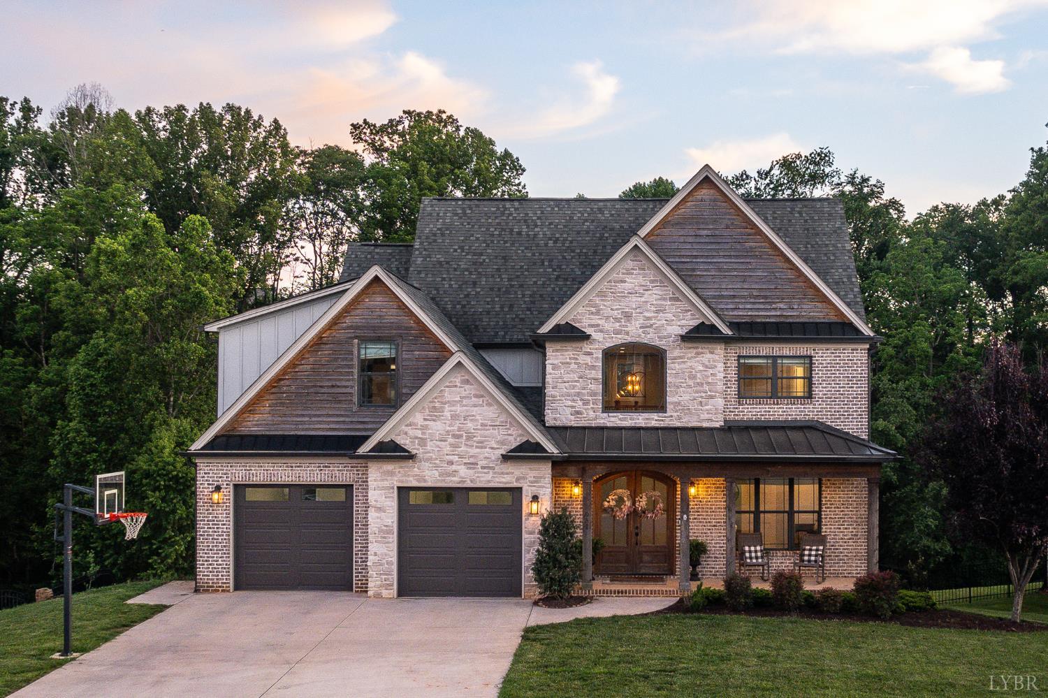 951 Leander Drive, Forest, Virginia image 1