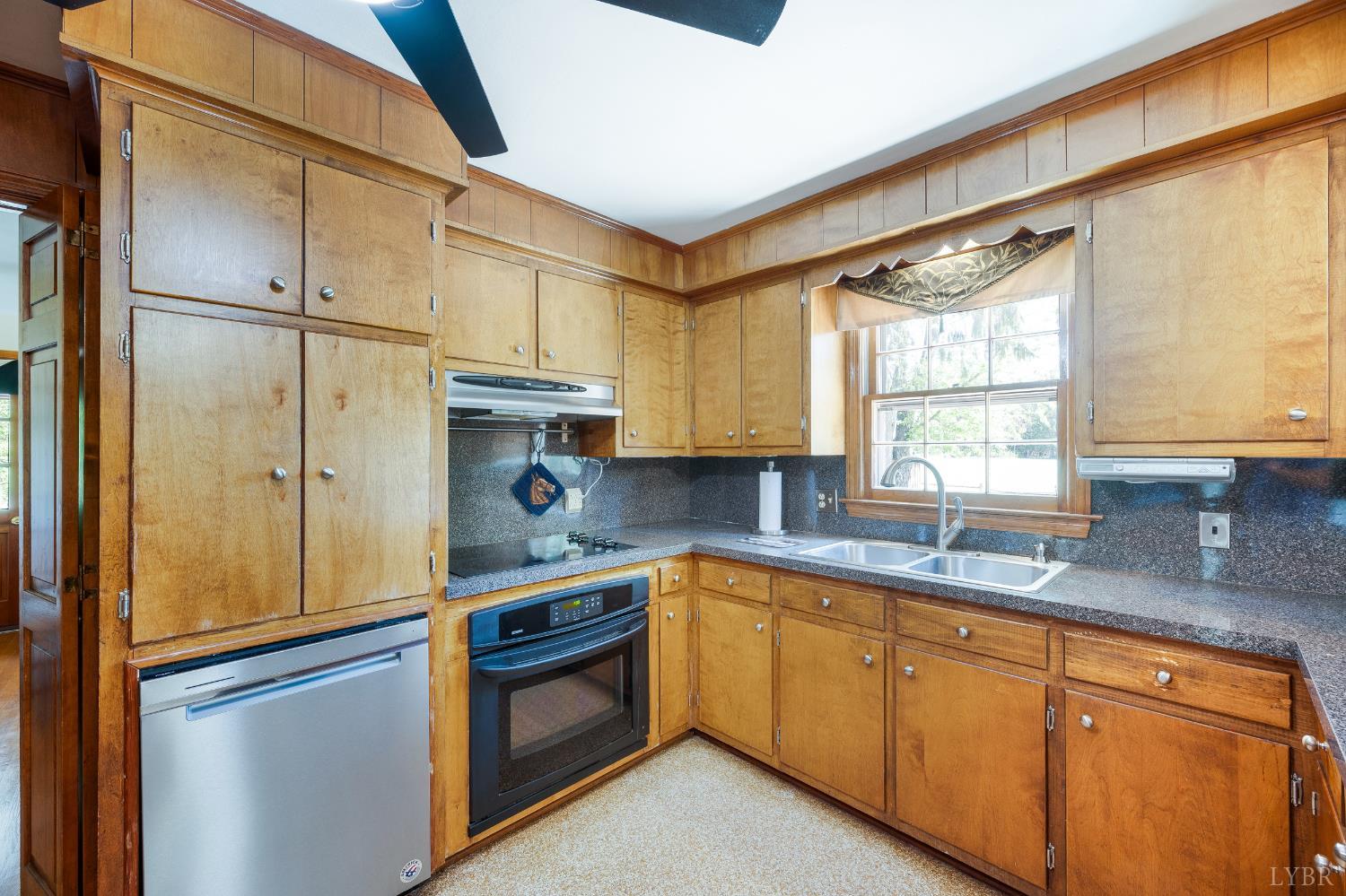 1129 Croft Lane, Bedford, Virginia image 30