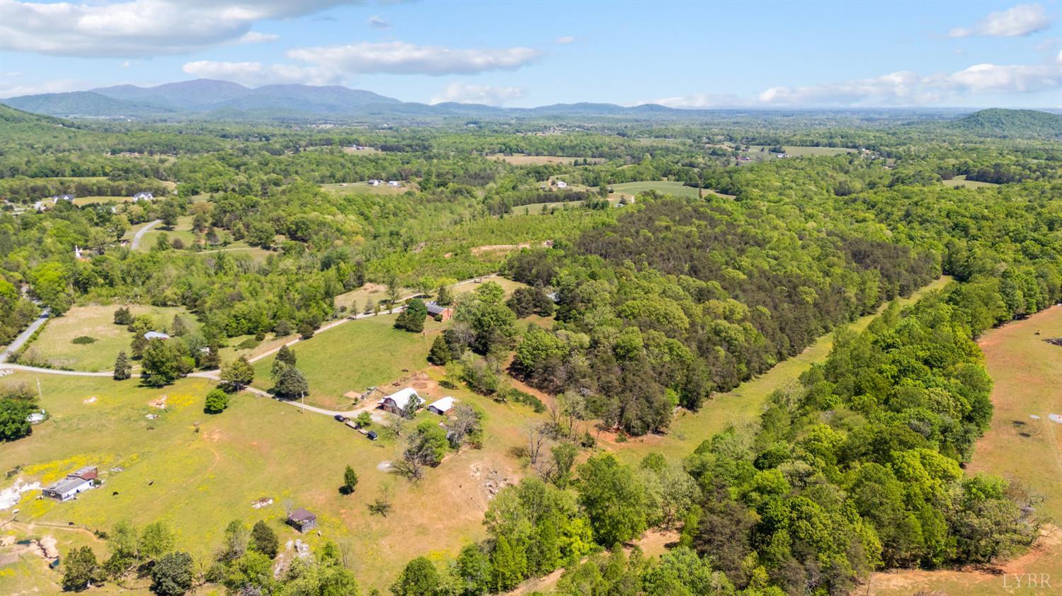 1129 Croft Lane, Bedford, Virginia image 8