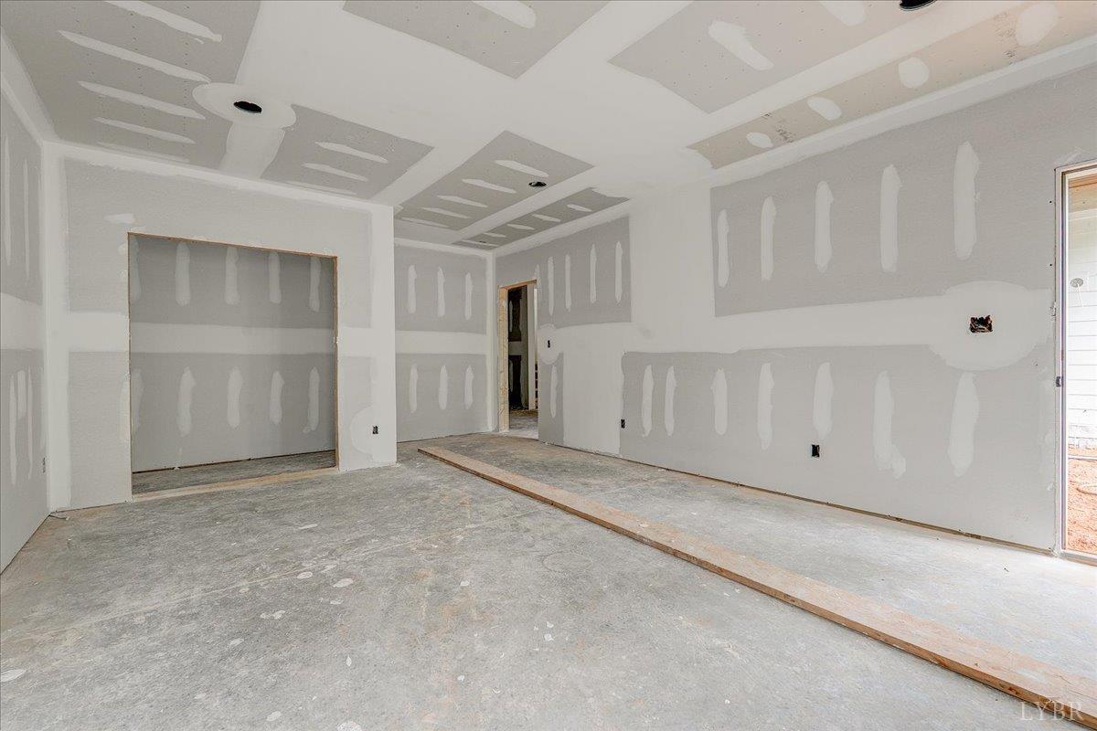 1037 Westerham Court, Huddleston, Virginia image 25